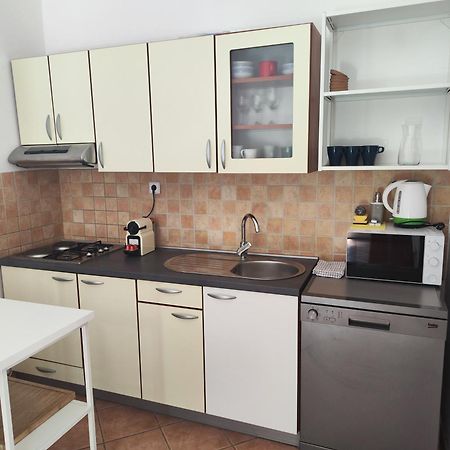 הוילה מאנדרה Lavender House מראה חיצוני תמונה