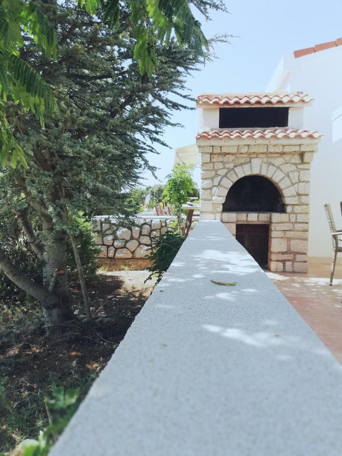 הוילה מאנדרה Lavender House מראה חיצוני תמונה