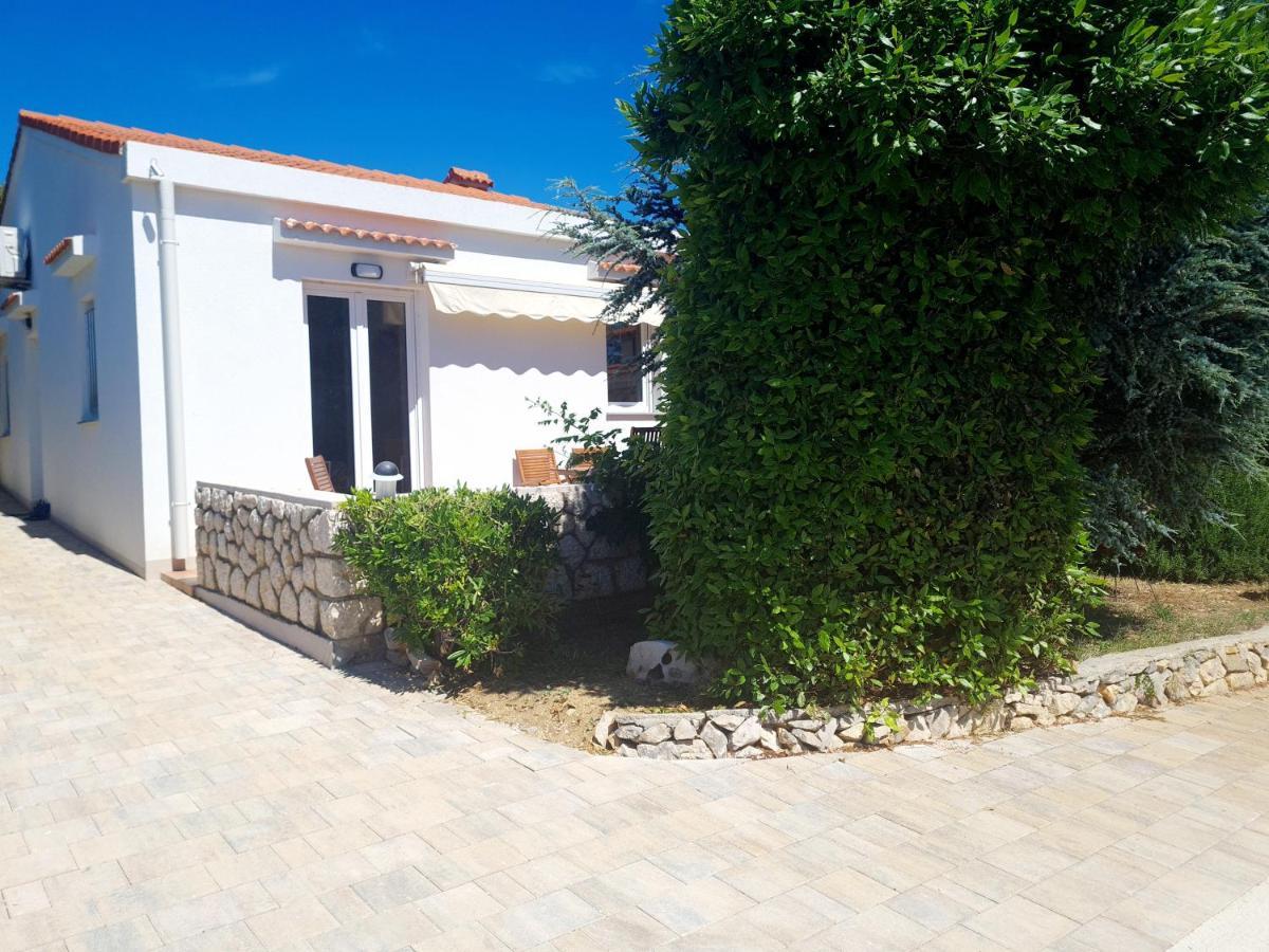 הוילה מאנדרה Lavender House מראה חיצוני תמונה