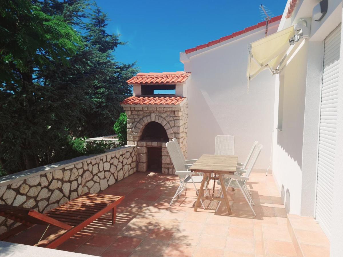 הוילה מאנדרה Lavender House מראה חיצוני תמונה