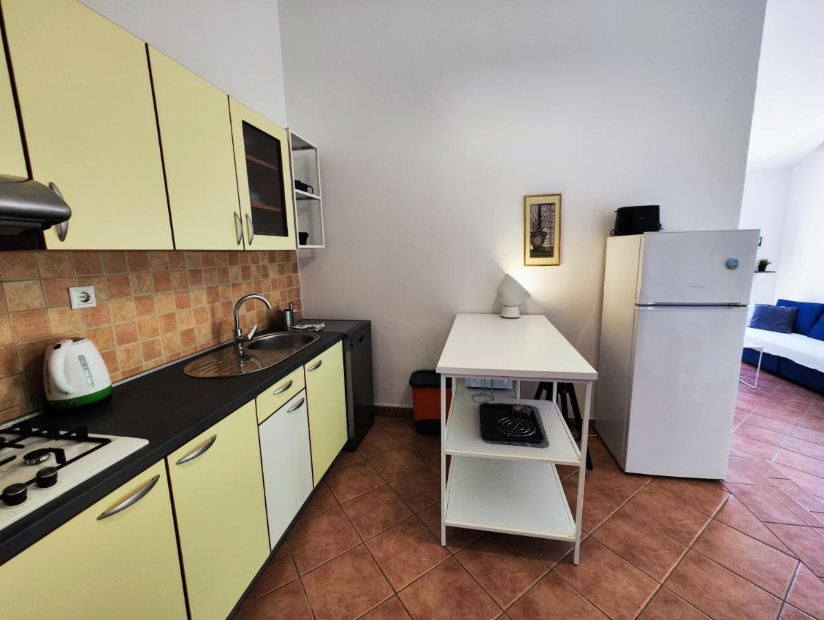 הוילה מאנדרה Lavender House מראה חיצוני תמונה