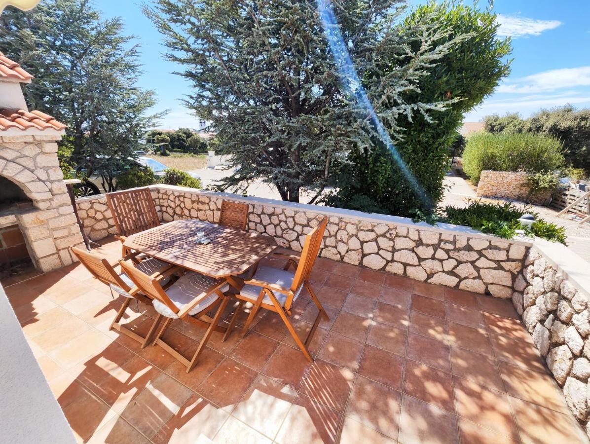 הוילה מאנדרה Lavender House מראה חיצוני תמונה