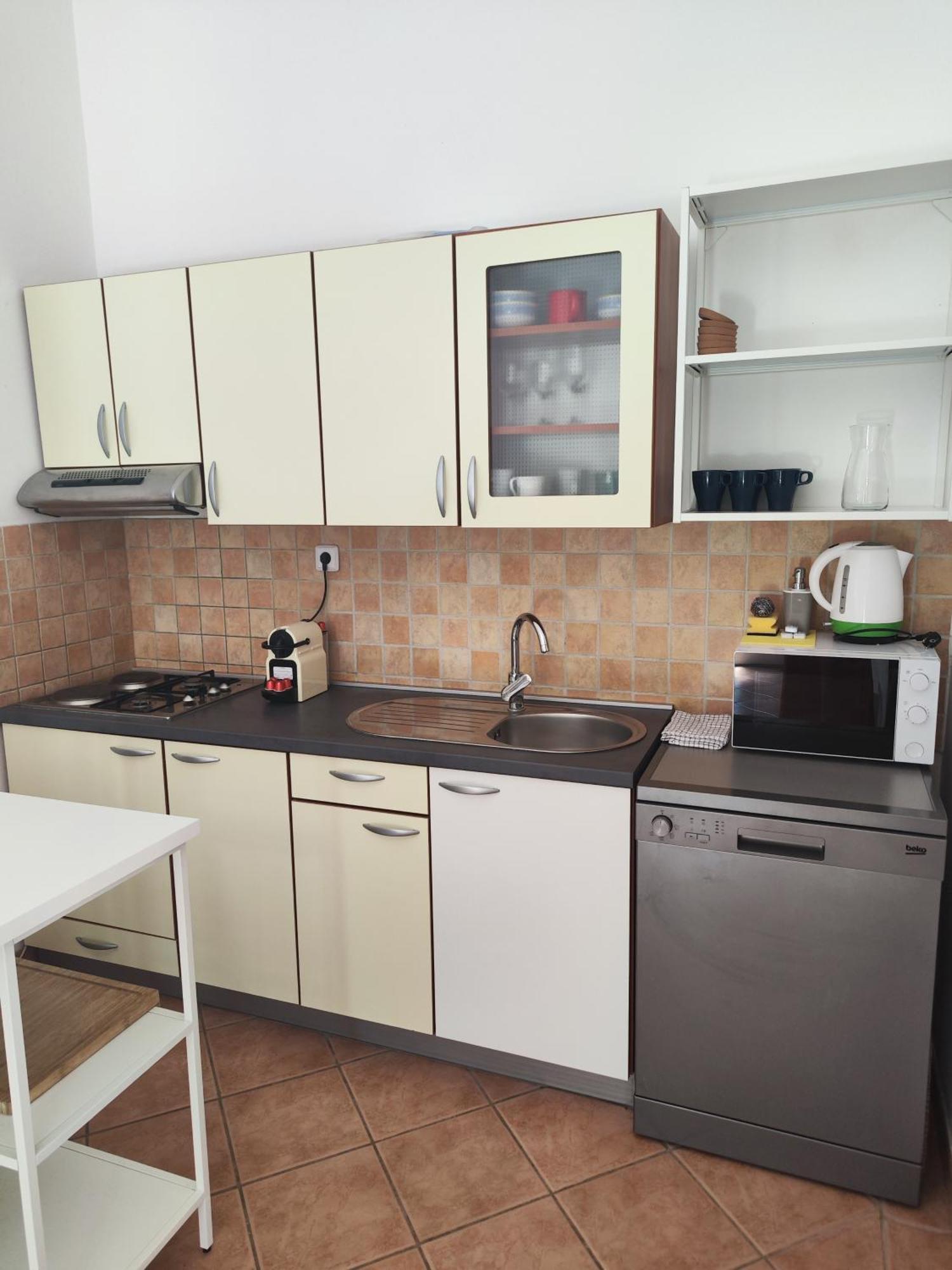 הוילה מאנדרה Lavender House מראה חיצוני תמונה