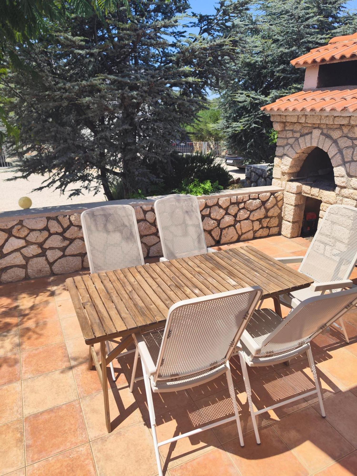 הוילה מאנדרה Lavender House מראה חיצוני תמונה